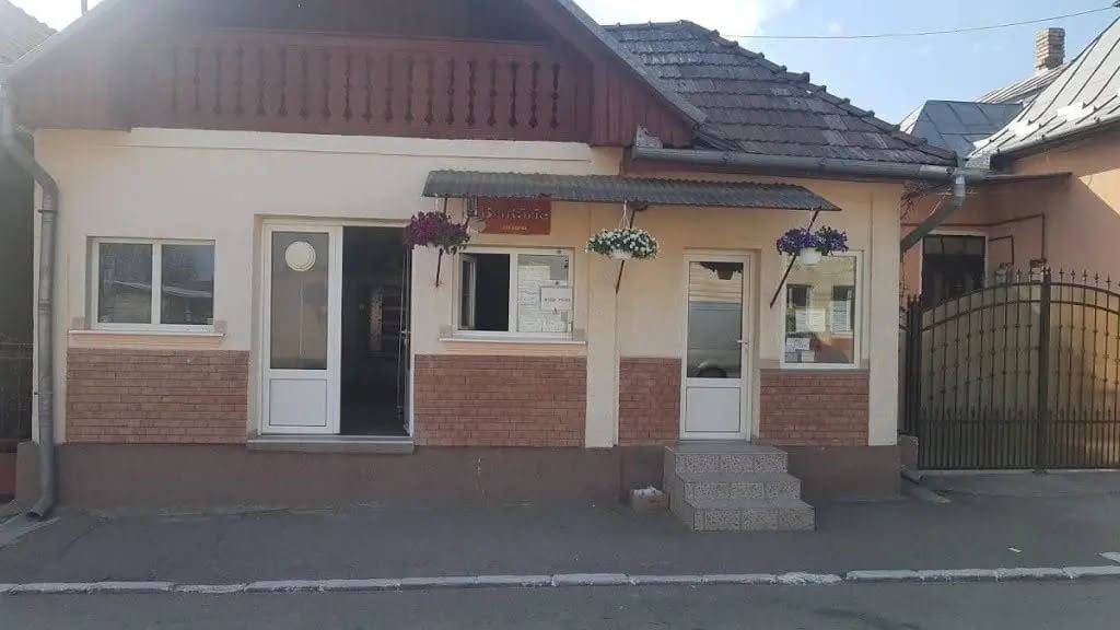 Fațada brutăriei din str. Ion Corvin